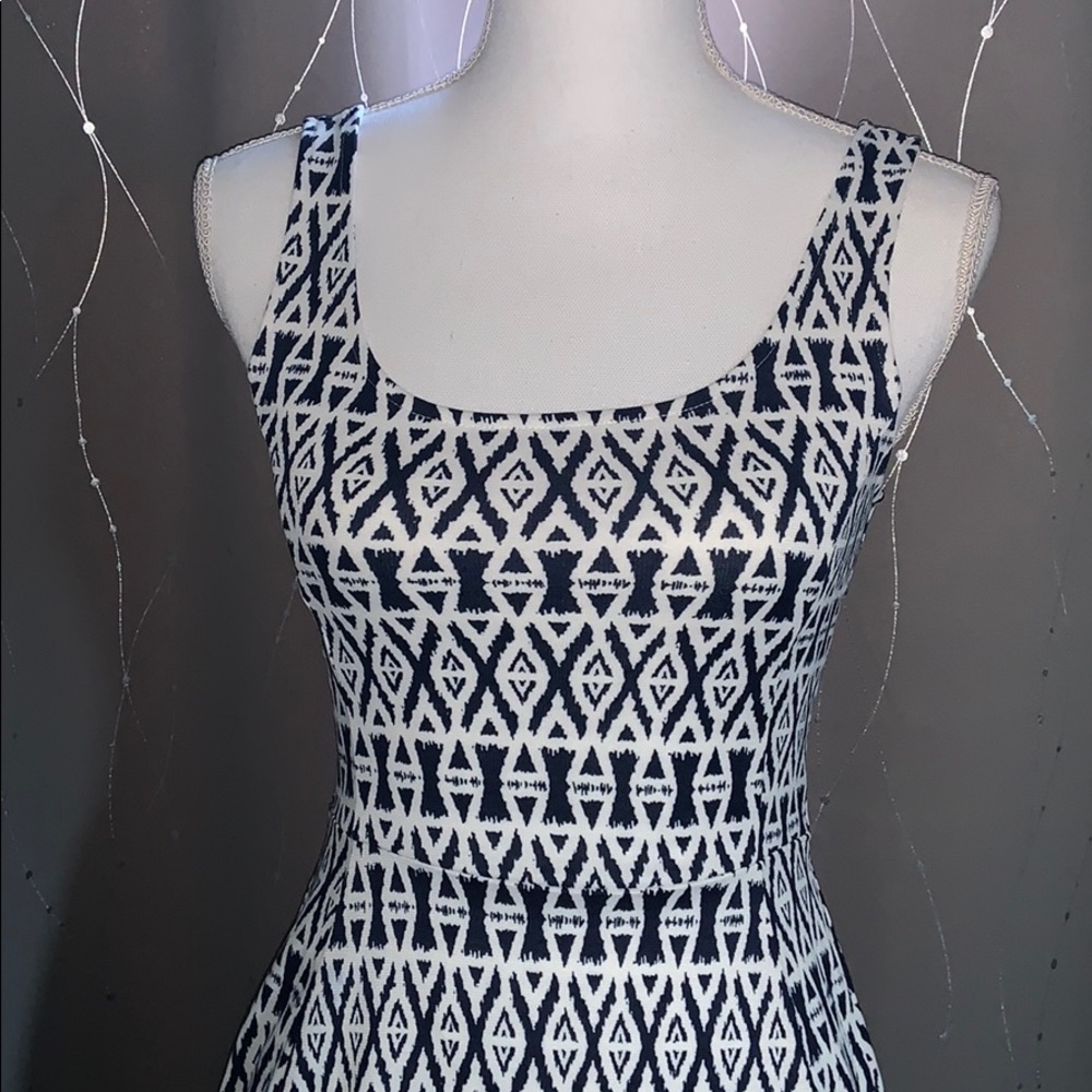 👙Divided Women’s Aztec Patterned Mini Dress - Picture 2 of 4